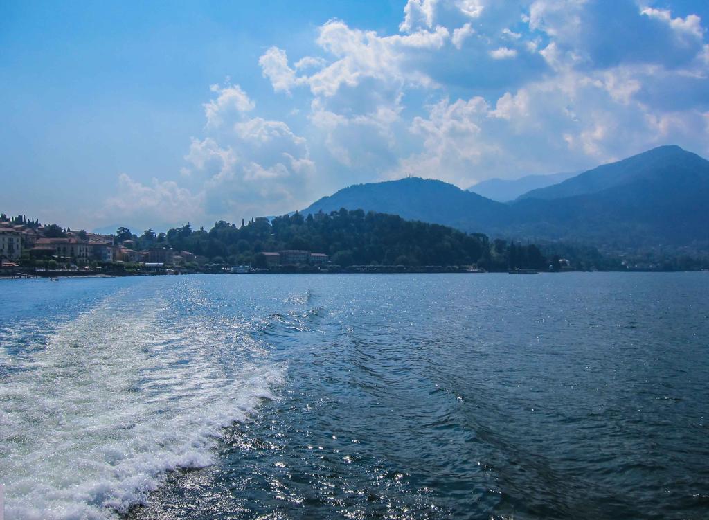 Hotel Posta Moltrasio Bagian luar foto